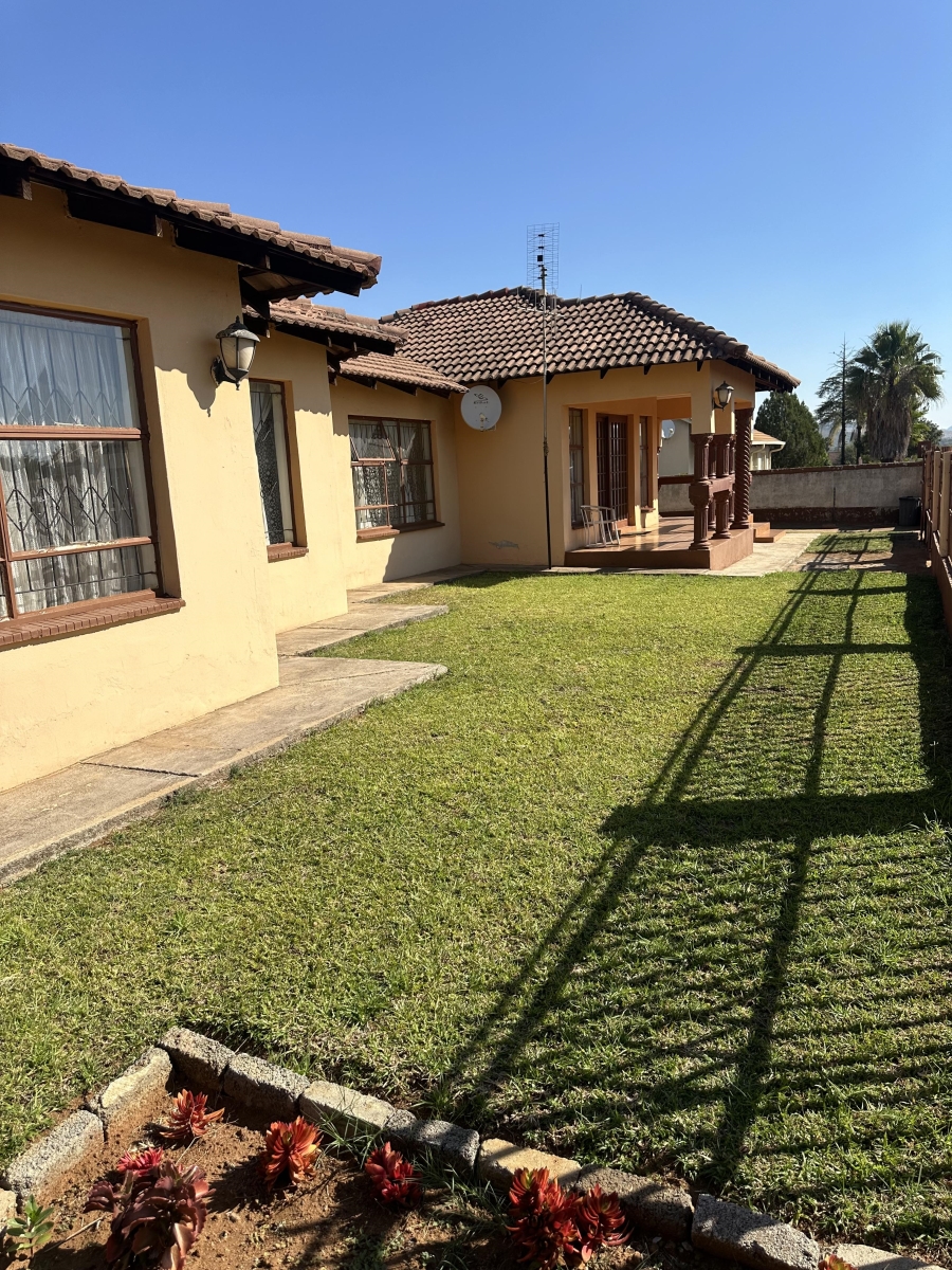 3 Bedroom Property for Sale in Mogwase Unit 4 North West